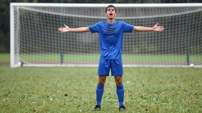 Greenock Morton lost 2-1 to Queen's Park in the Scottish Championship, a result that leaves the Ton struggling near the...