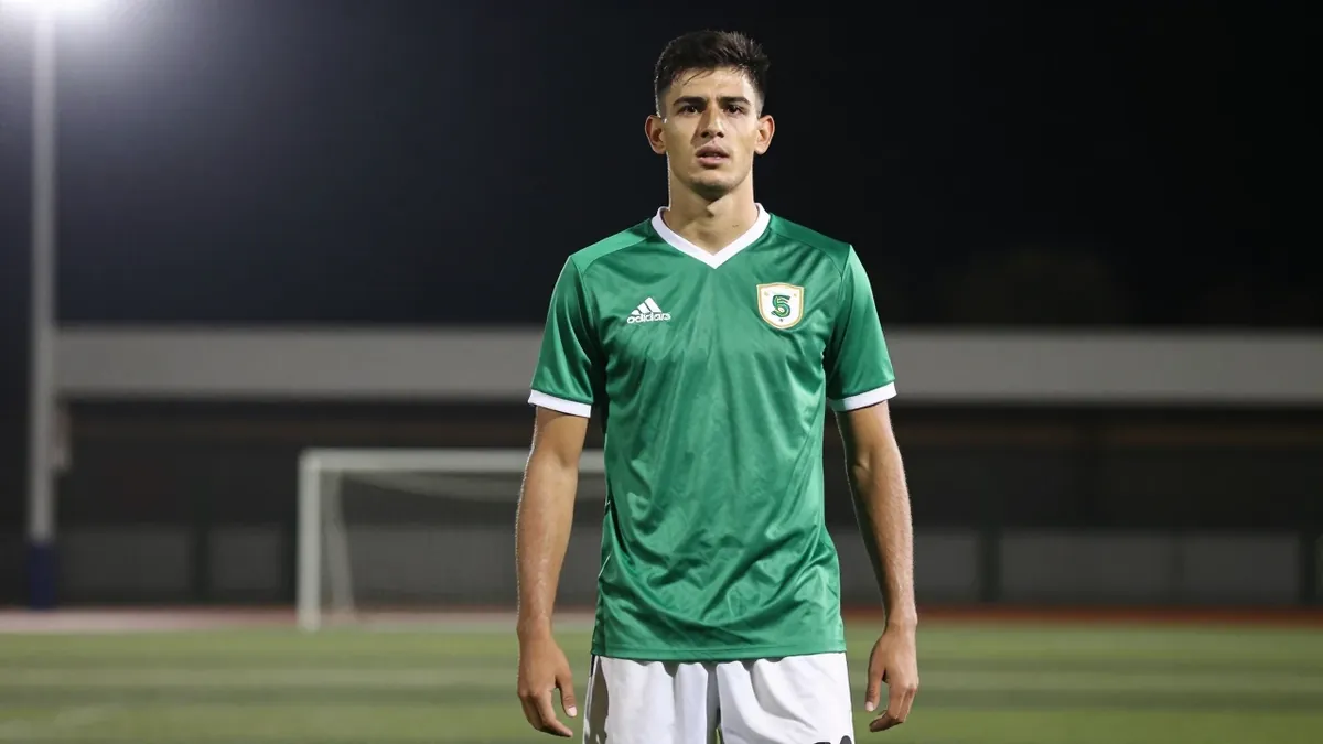 Morton have signed Christopher Cupps on loan from Chicago Fire FC, bolstering their defense with a talented young player